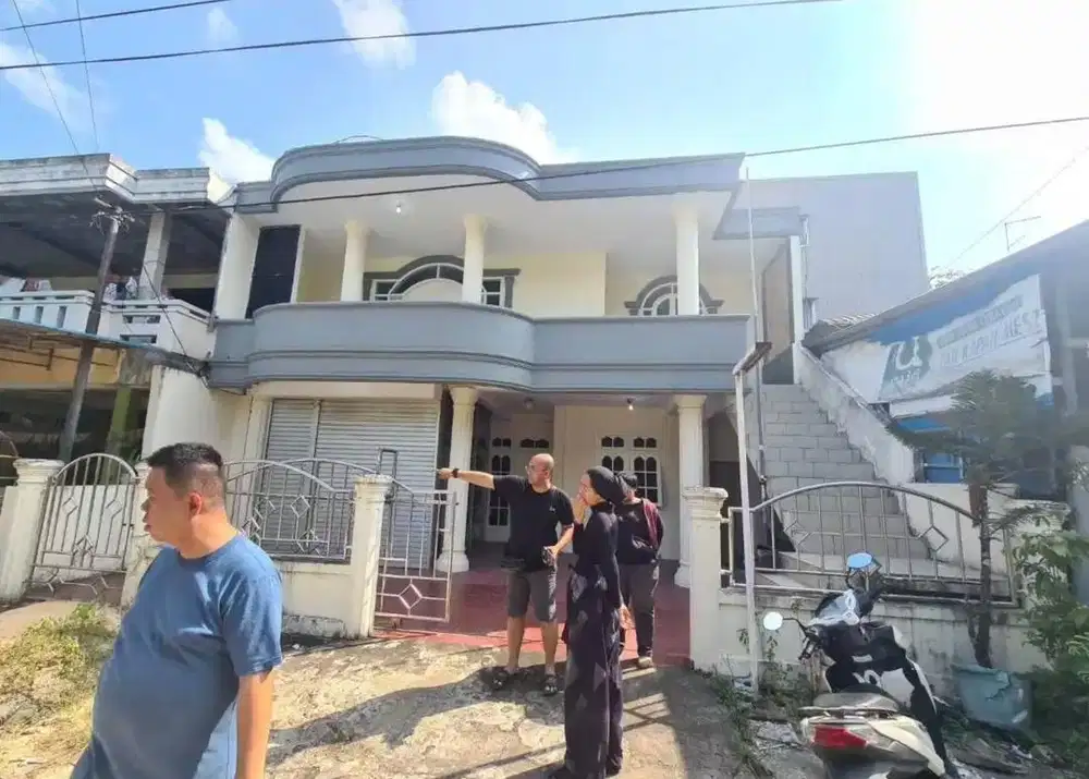Rumah di Pusat Keramaian Batam, Akses Lengkap dan Siap Dihuni