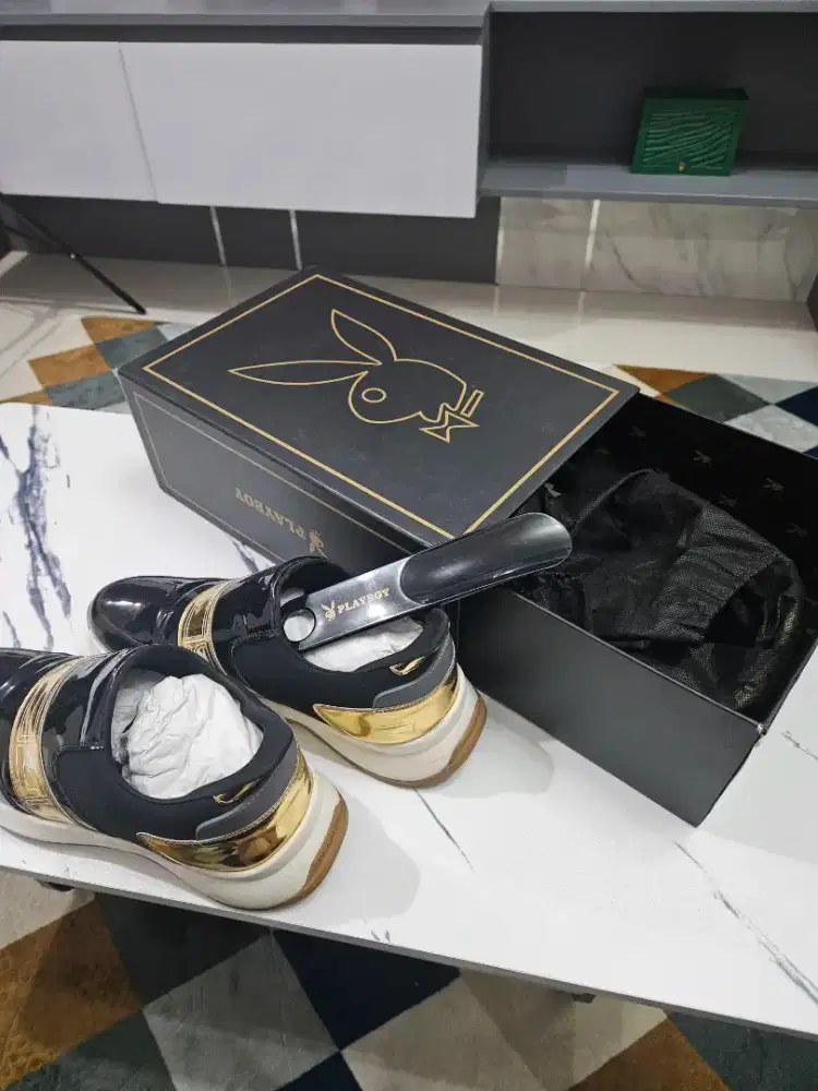 Sepatu Playboy Pria