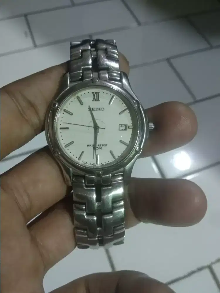 Jam tangan Seiko Quartz original