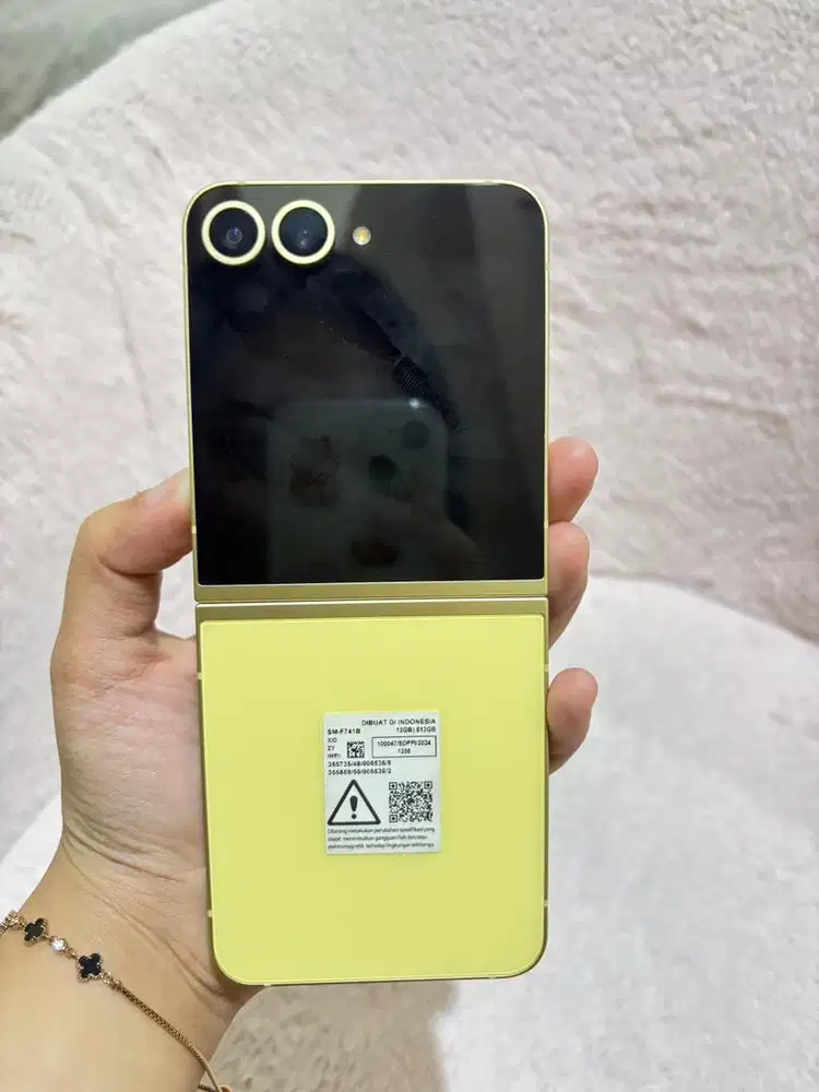samsung galaxy z flip 6 12/512 yellow