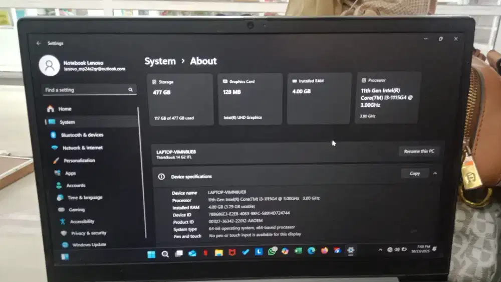 Laptop Cepat & Mulus, Core i3 Gen 11 - Dijual Cepat Butuh Uang!