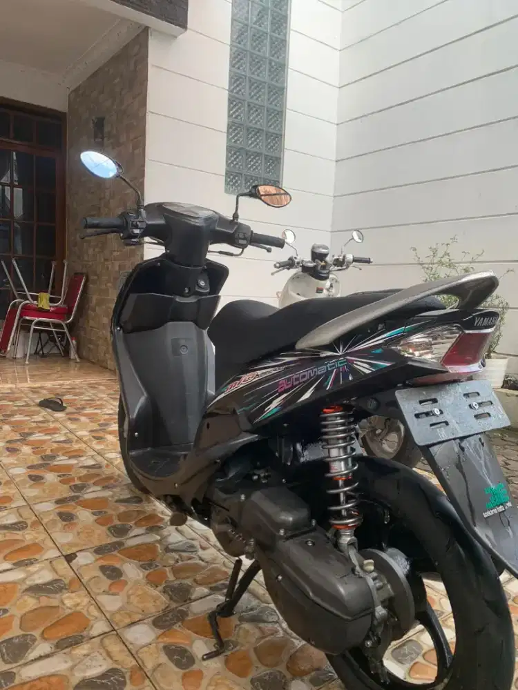 Mio smile hitam 2009