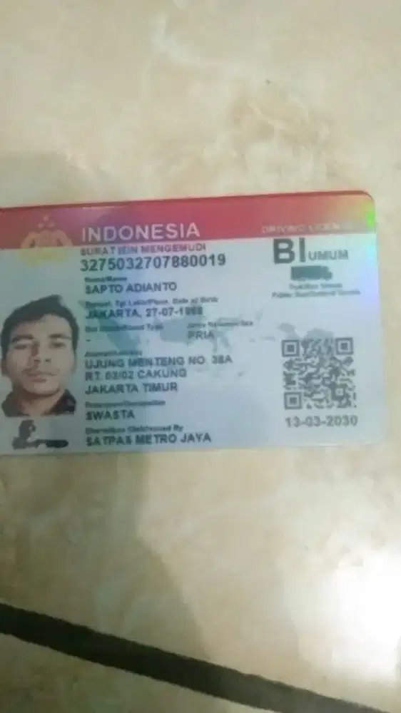 Saya sedang ingin mencari pekerjaan Buat keluarga