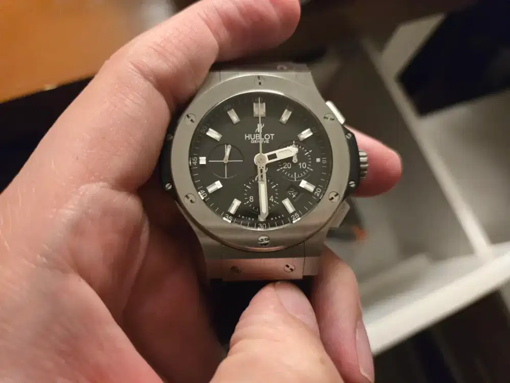 hublot big bang chronograph fullset nego gila dicuekin