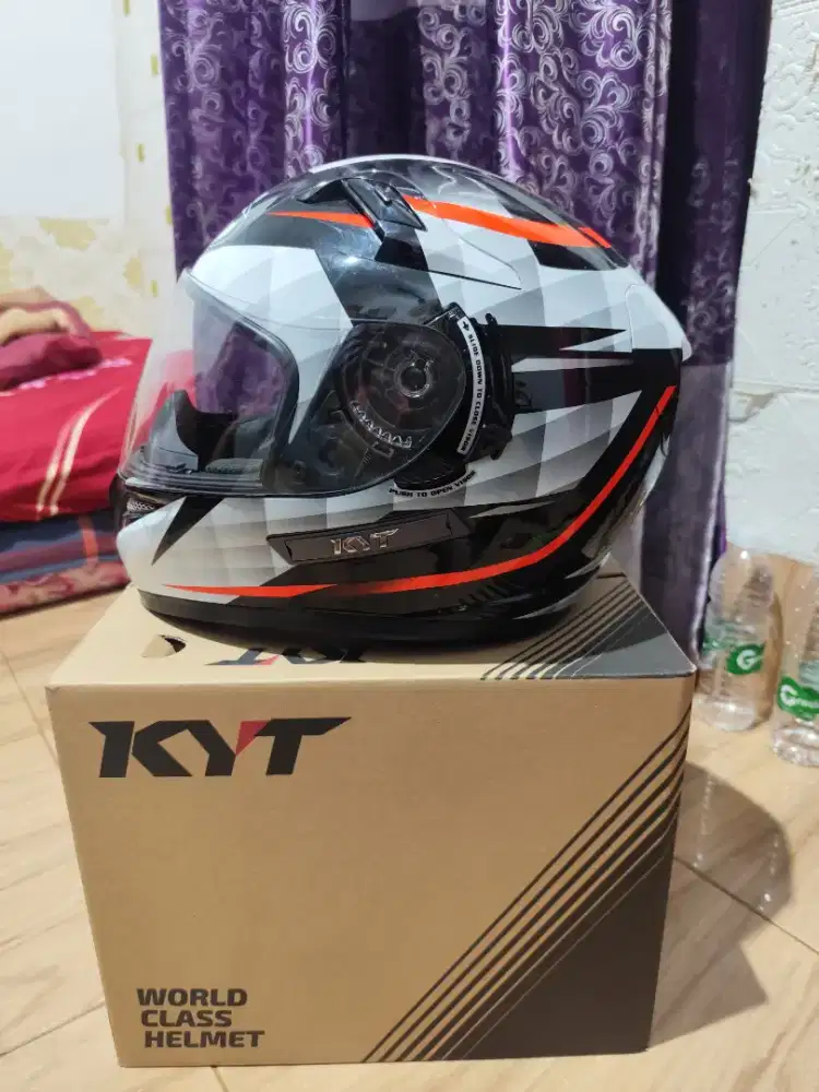 HELM KYT K2 RIDER SERIES