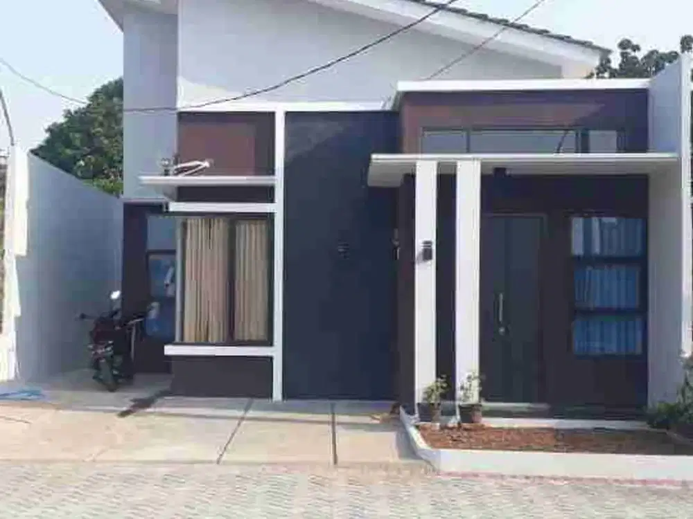 Rumah di pinggir jl utama siap huni dekat RS telajung Cikarang barat Bekasi azzu