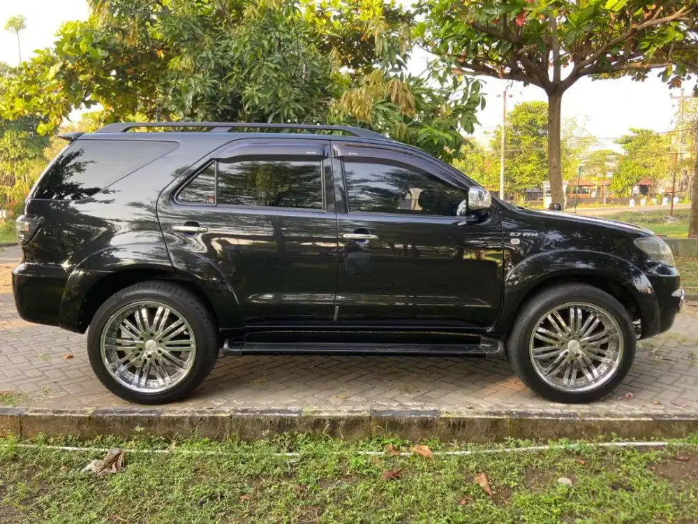 Fortuner 2.7 G luxury asli ab low km service record nasmoco istimewa