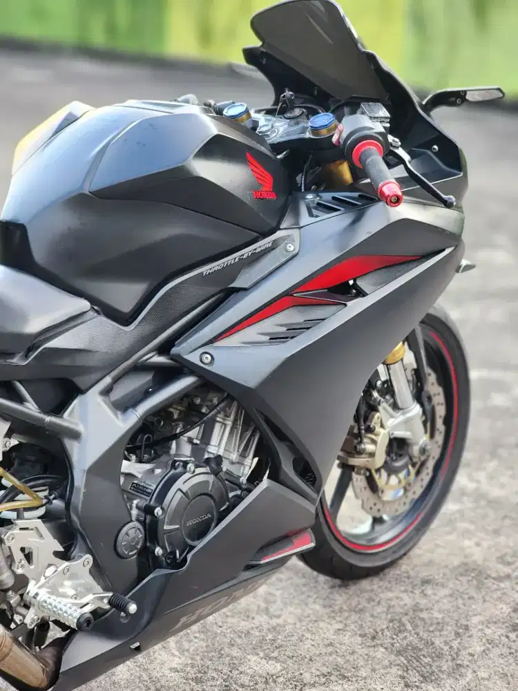 Honda CBR250RR ABS Black