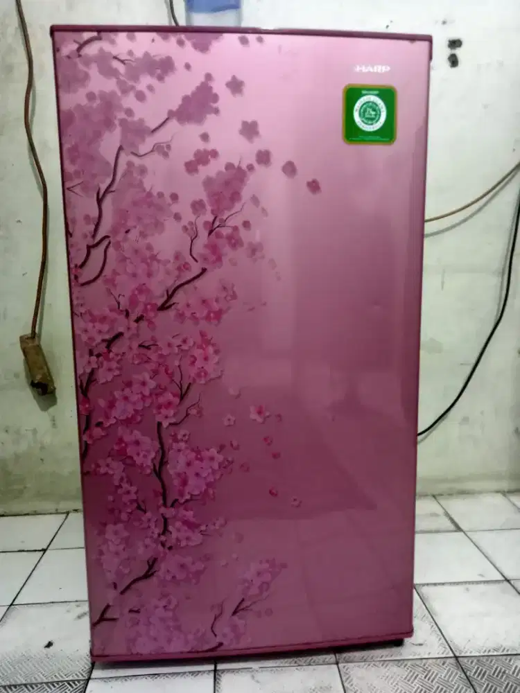 Kulkas 1 pintu merek SHARP