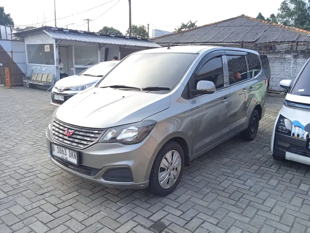 Wuling Confero 2023 Bensin