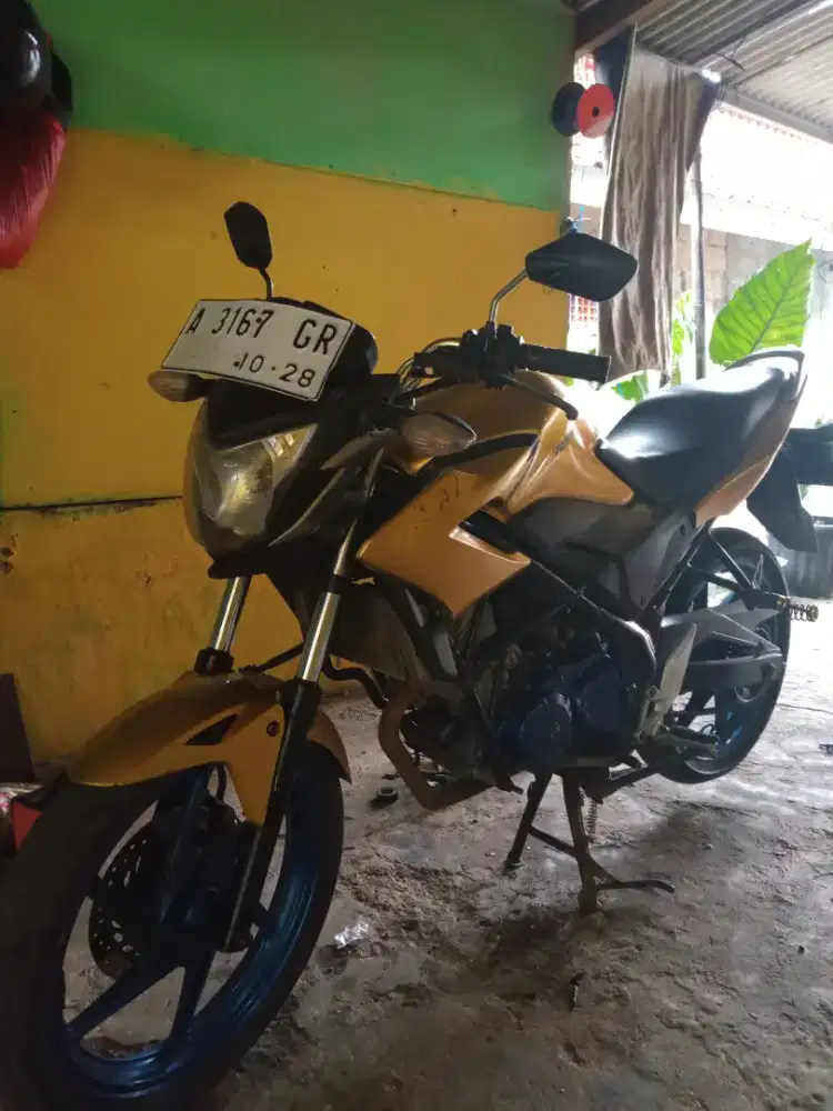 honda cb150r bpkb pktur aja..