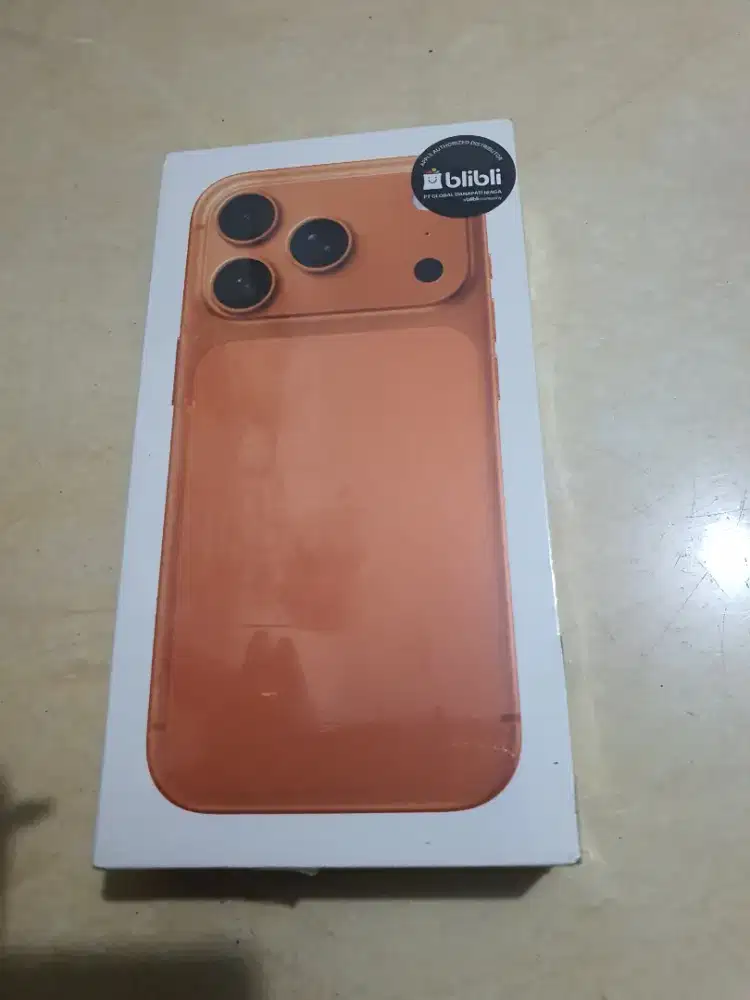 Iphone 17 pro 256gb cosmic orange garansi blibli 2 tahun