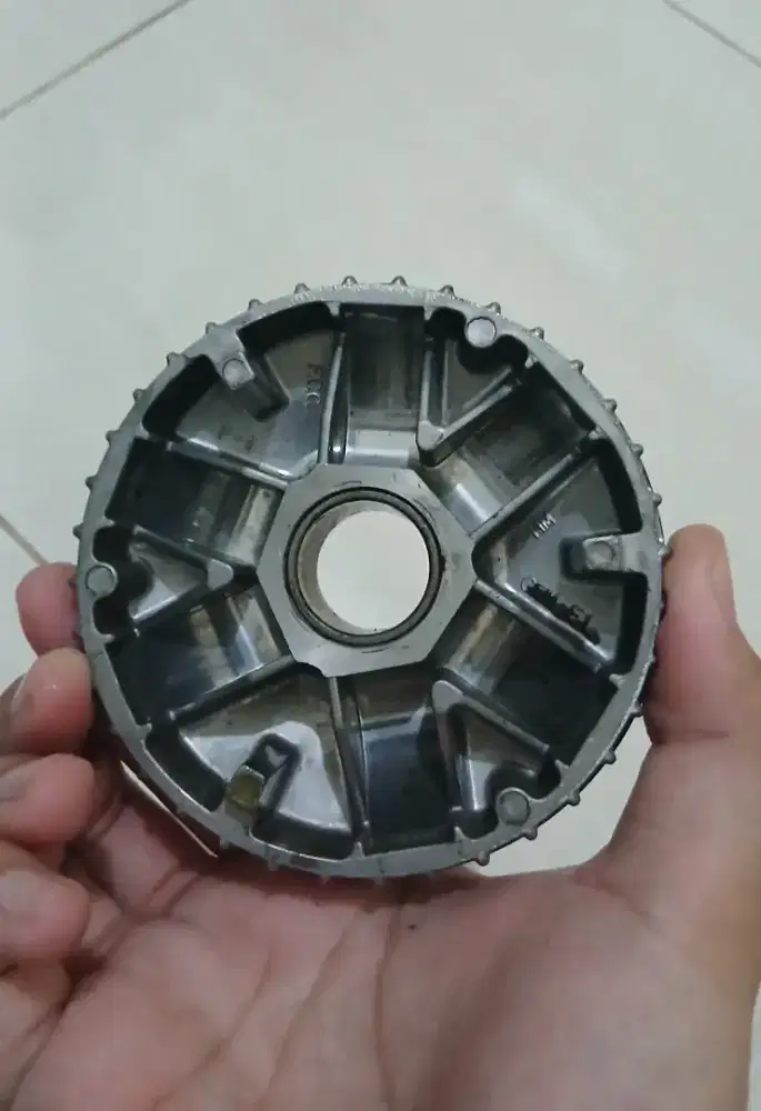 Pulley depan/rumah roller Vario Techno 110/Vario Karbu