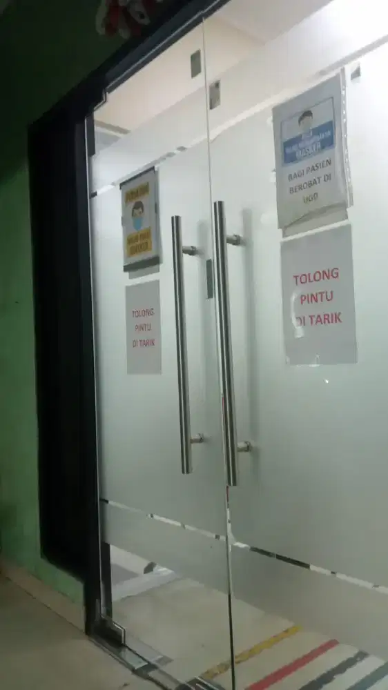 Cari kerjaan yang ada mes nya
