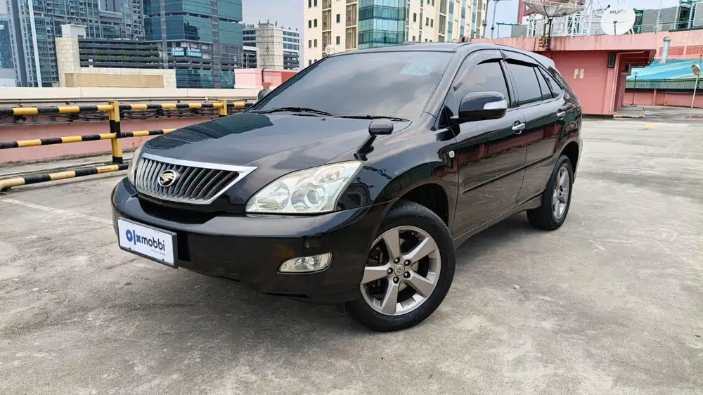 Pajak Panjang - Toyota Harrier 2.4 Bensin-AT 2011