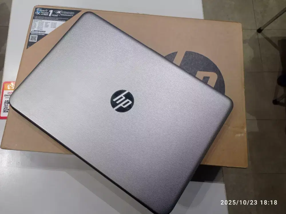 Laptop HP seperti baru. Jarang dipake