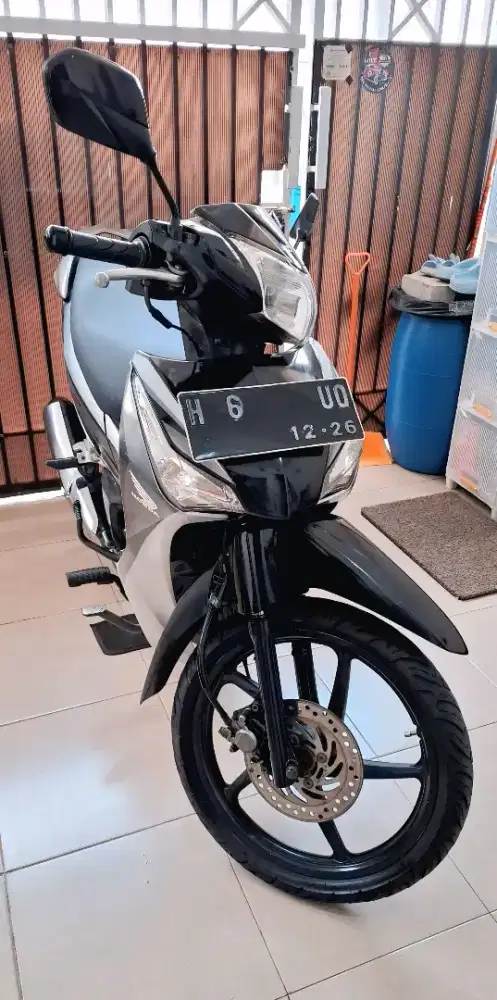 MOTOR LEGEND, SUPRA X HELM IN 125CC (SIAPA CEPAT, BERUNTUNG)