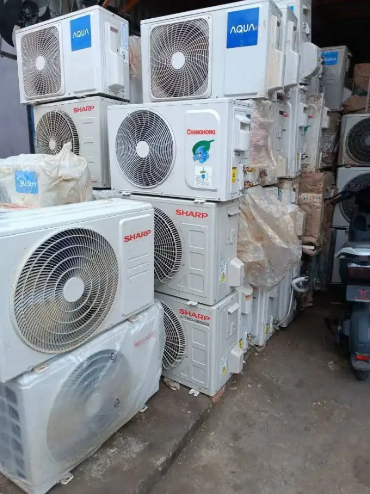 Service AC , Bongkar pasang AC.