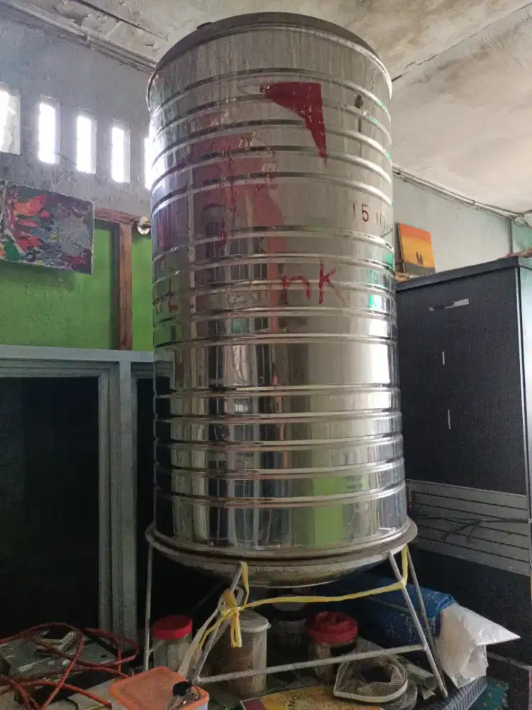 Tandon air merk Top 1500 liter