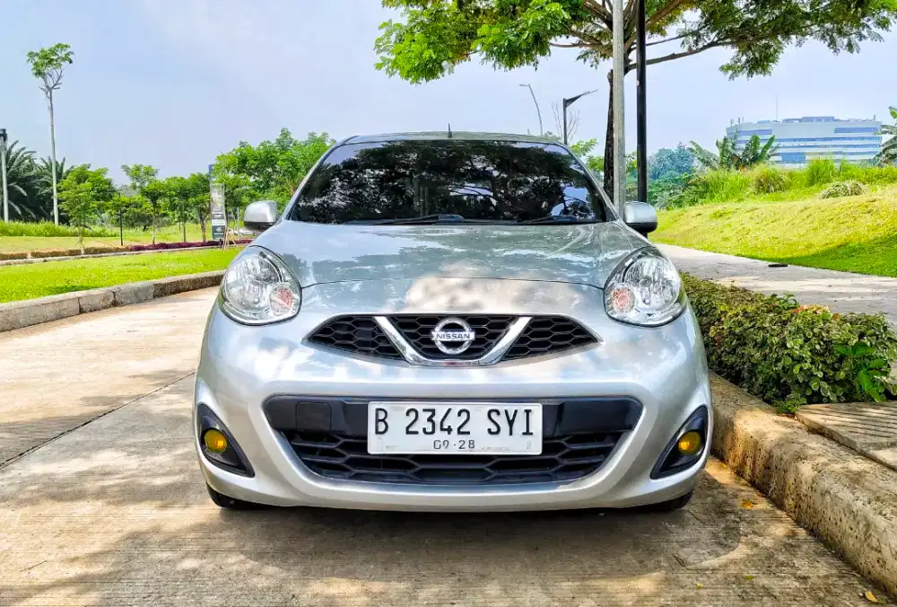 Nissan March L Automatic THN 2018