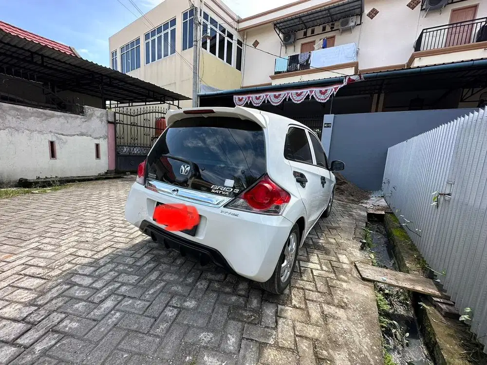 HONDA BRIO E CVT 2016 KM RENDAH 80 ribu
