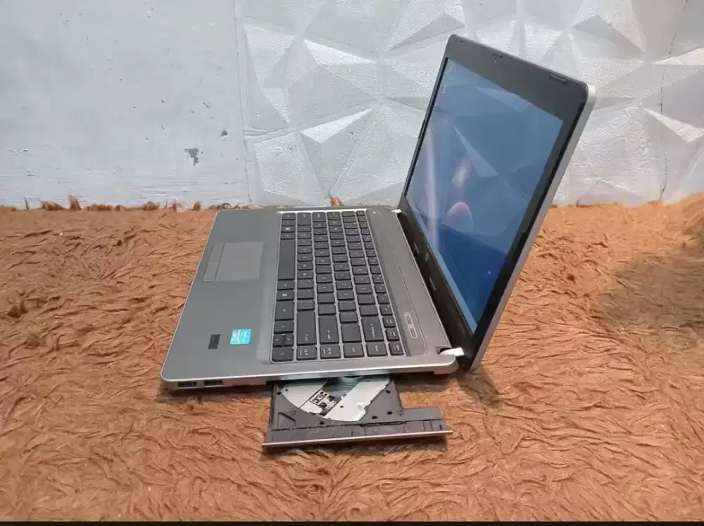 HP PROBOOK 4430S 
Intel core i7 -2420M sandybridge GEN 2 2.00GHz