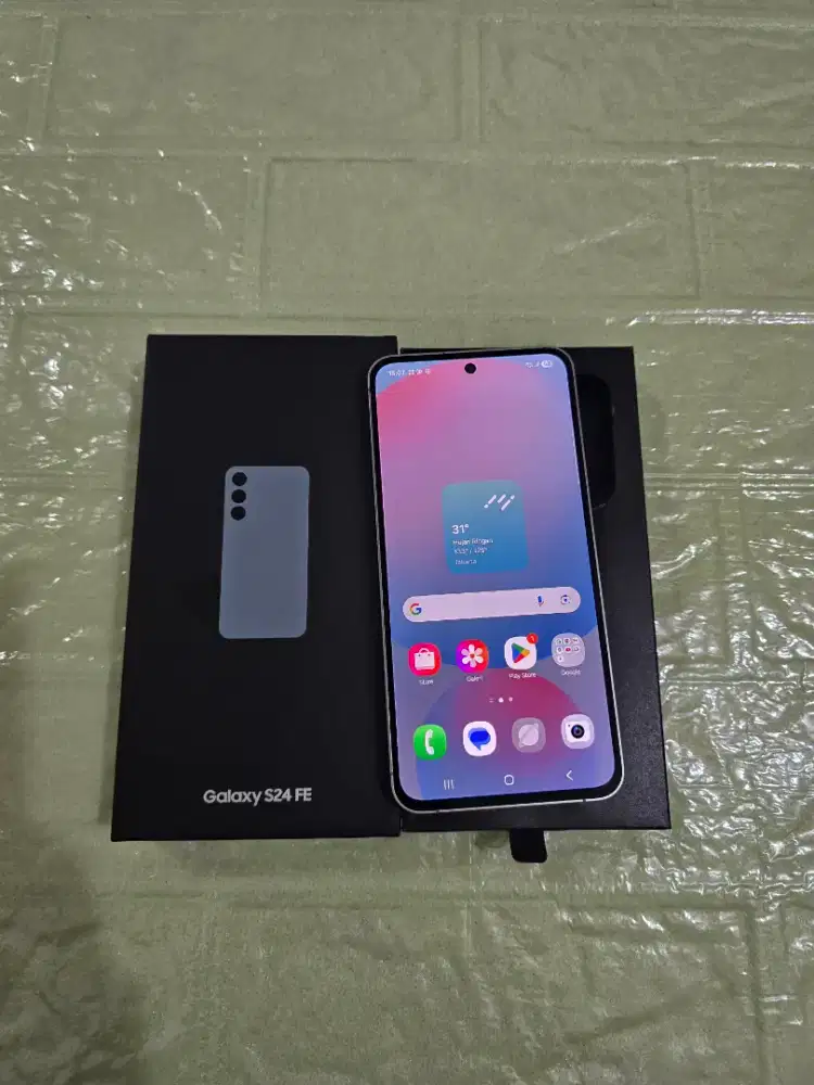 Samsung S24 FE 5G 8/128gb Lengkap Mulus Normal