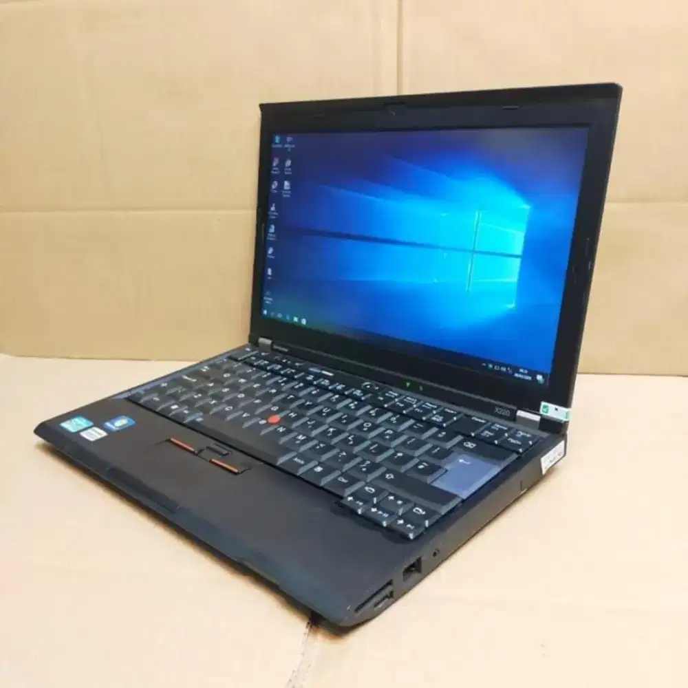 Lenovo Thinkpad x220 - TANGGUH DAN SIAP KERJA