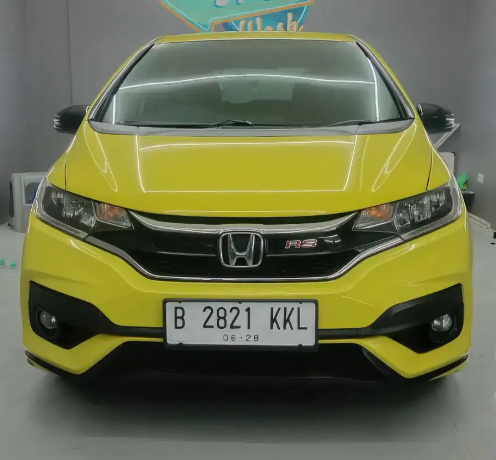 Honda Jazz RS AT 2018 - Perfect Yellow