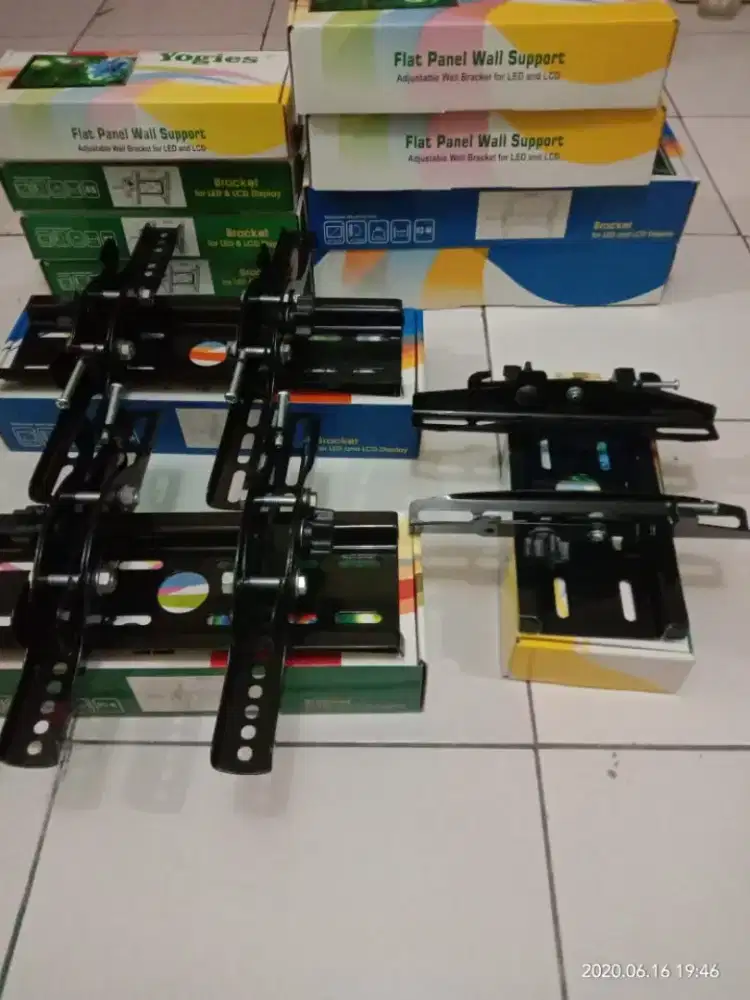 Pasang bracket tv led lcd terima bongkar/pasang
