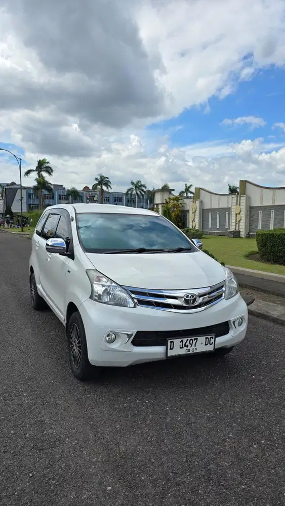 Toyota Avanza G matic 2012 Dp 15jt