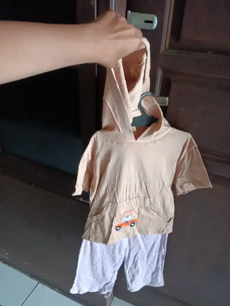 Jual Baju anak laki laki merek MOOI one set atasan & celana,katun 100%