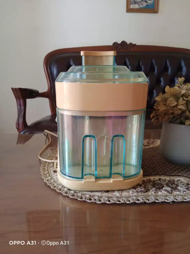 Juicer Philips HR 2826