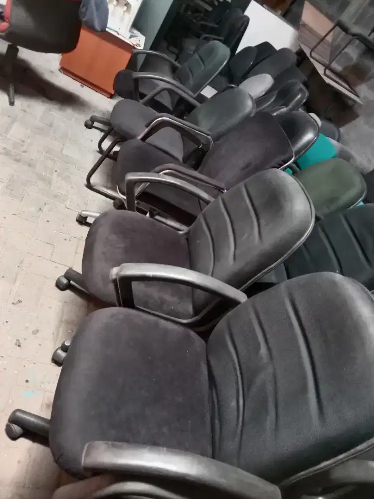 Kursi putar,kursi kantor bekas