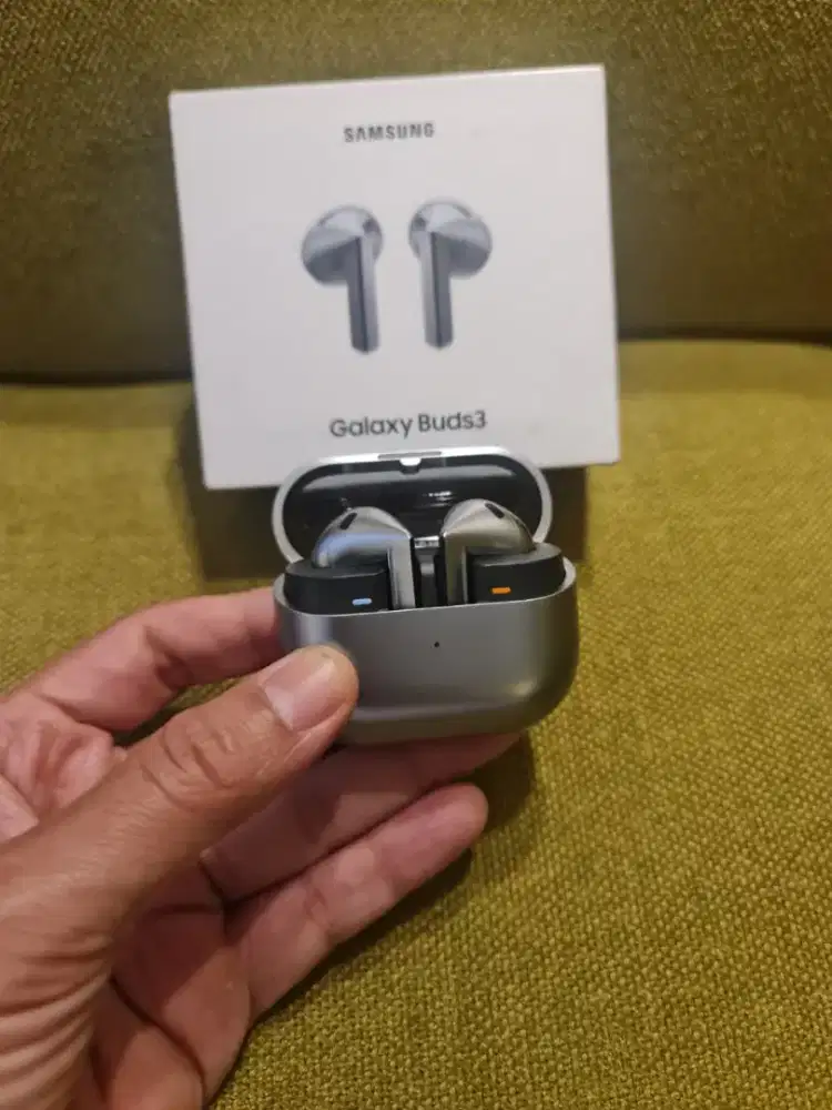 Samsung buds 3 100% original Samsung garansi resmi Indonesia