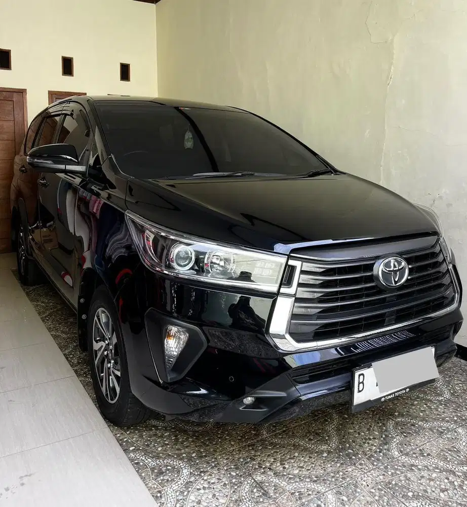 KM 50Rb / 2022 Innova 2.4 V Diesel matic KM LOW