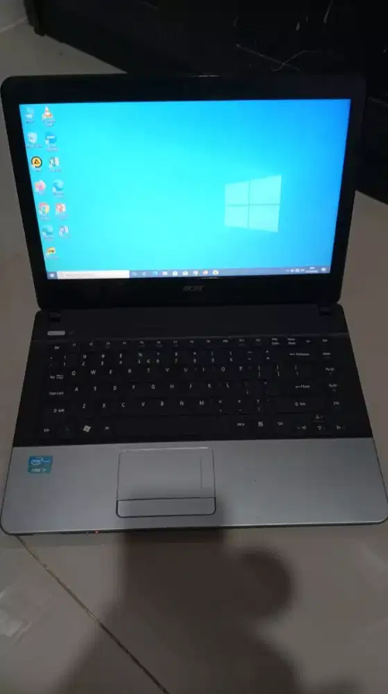 LAPTOP ACER INTEL CORE I3 RAM 4GB HDD 500 GB NO MINUS