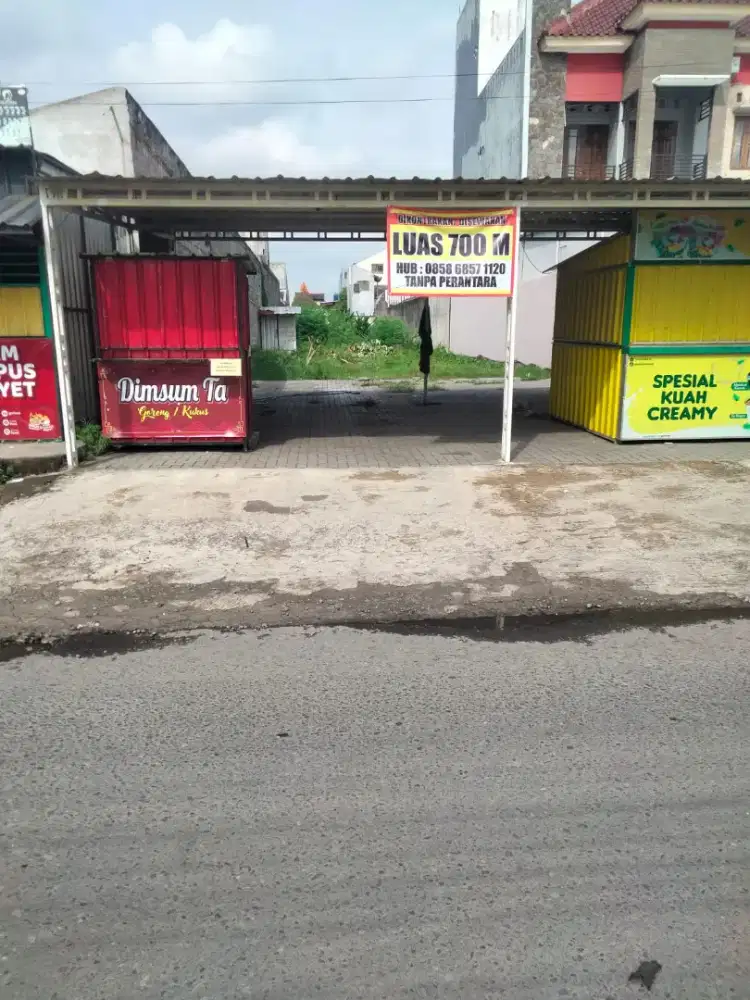 Lahan kosong dekat UAD kampus 4