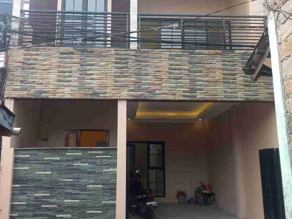 DIJUAL RUMAH BARU BANGUN 2LANTAI SIAP HUNI JL. H AYUB SAMALI PEJATEN BARAT JAKSEL.