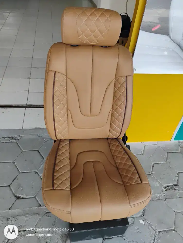 Cover jok mobil