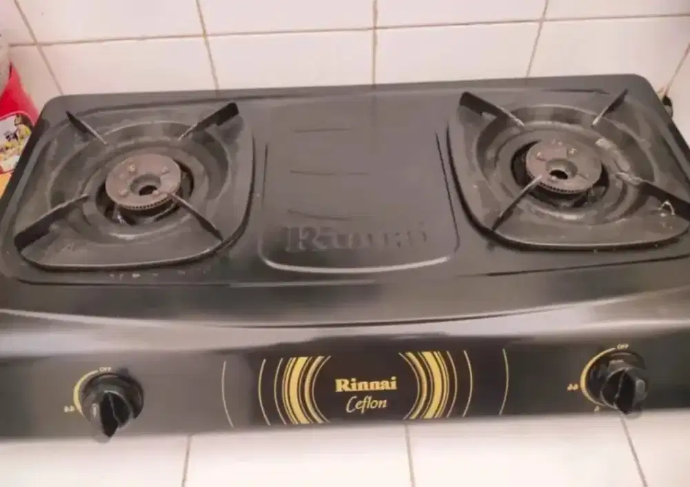 Kompor gas rinnai 2 tungku
