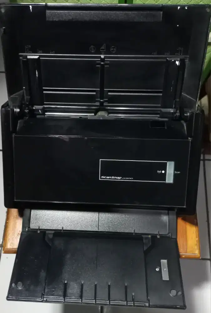 Scanner Folio F4 Fujitsu scansnap IX500 bisa scan ke hp via wifi