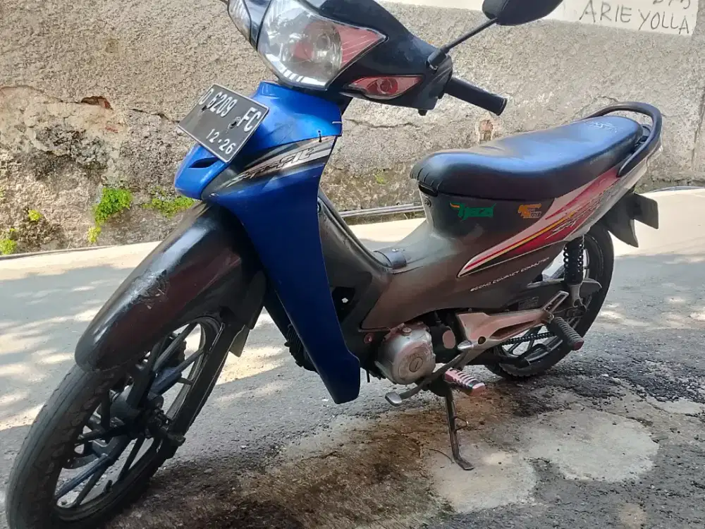 Bismillah jual cepat Supra fit x 2006