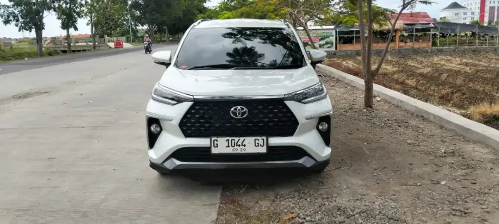 New Veloz CVT non Q