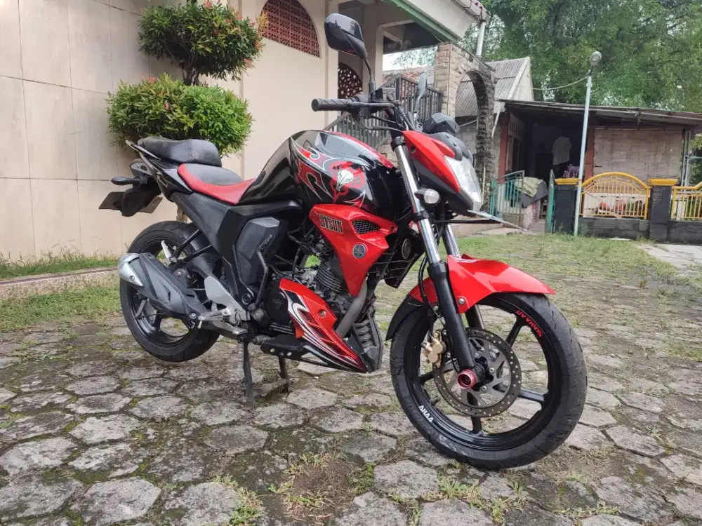YAMAHA BYSON FI TAHUN 2016 JOSS