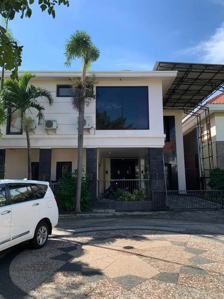 MURAH POL! DIJUAL RUMAH REGENCY 21 SEMI FURNISH! LUAS DEKAT CLUBHOUSE!