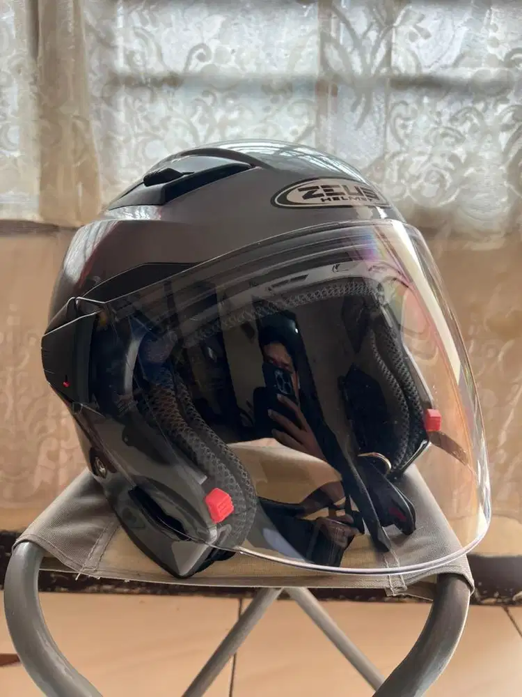 Helm Zeus 611 Titanium