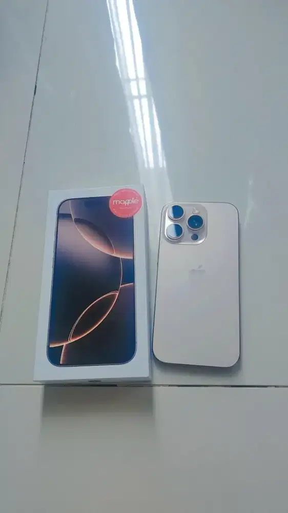 Iphone 16 Pro desert titanium 256 GB