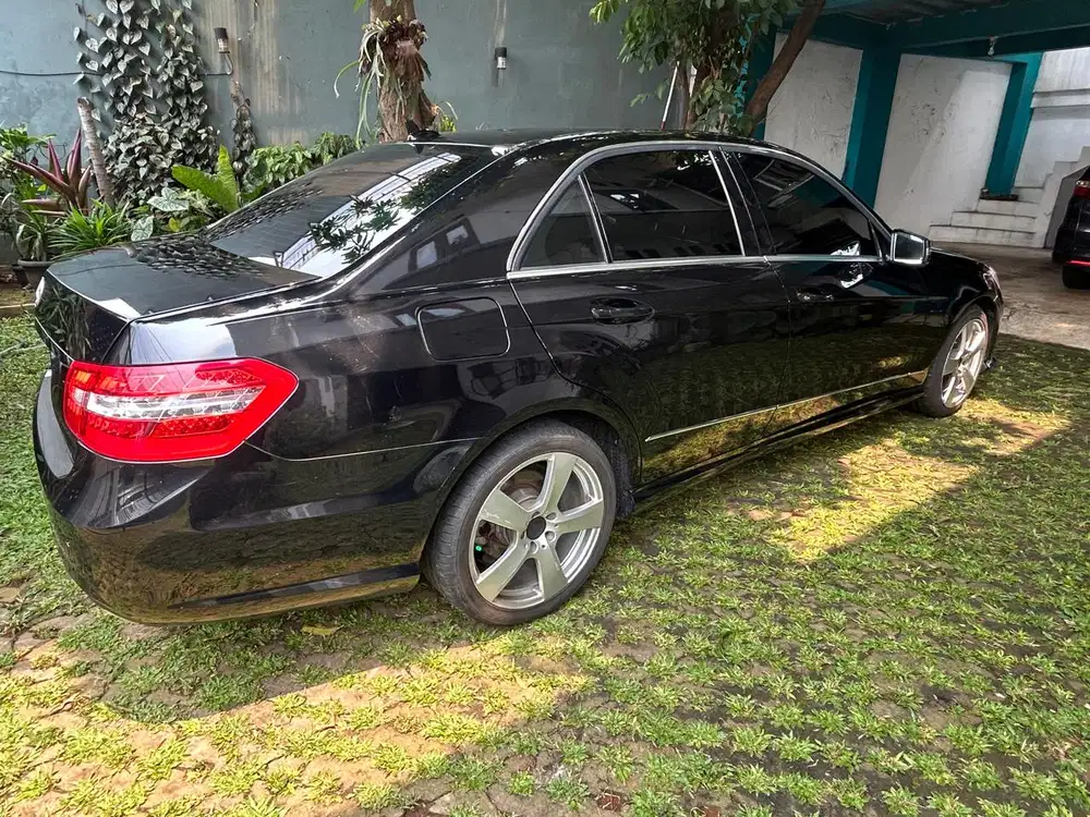 Mercedes-Benz E250 2013 Bensin