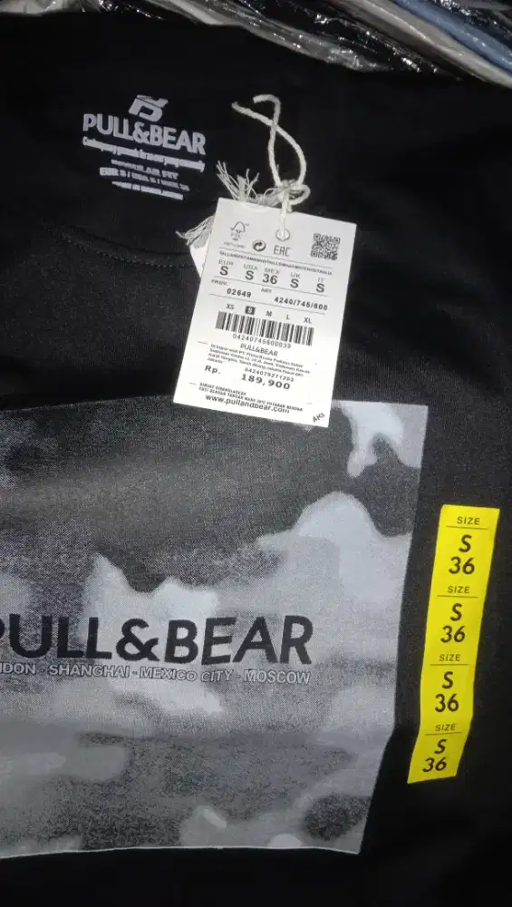 Sale..!sisa stock kaos Pull&B